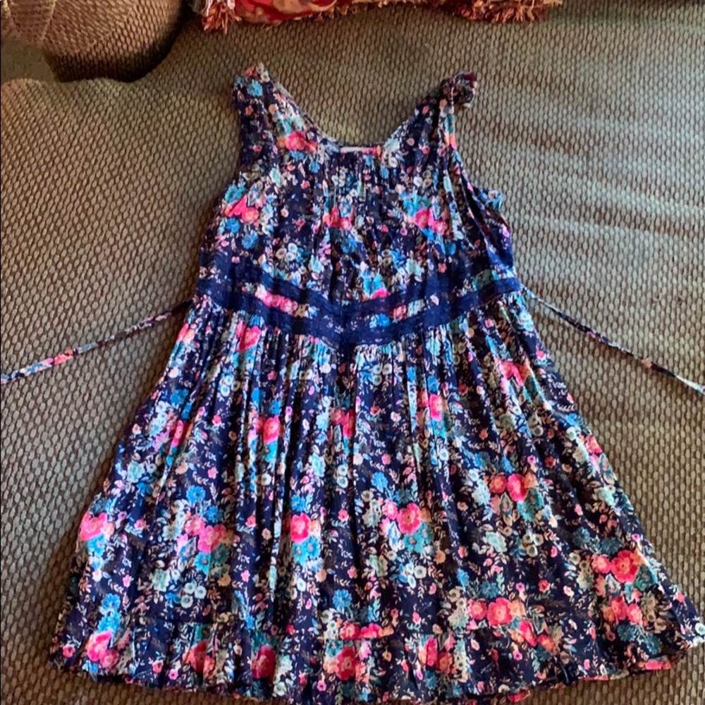 Short dress
